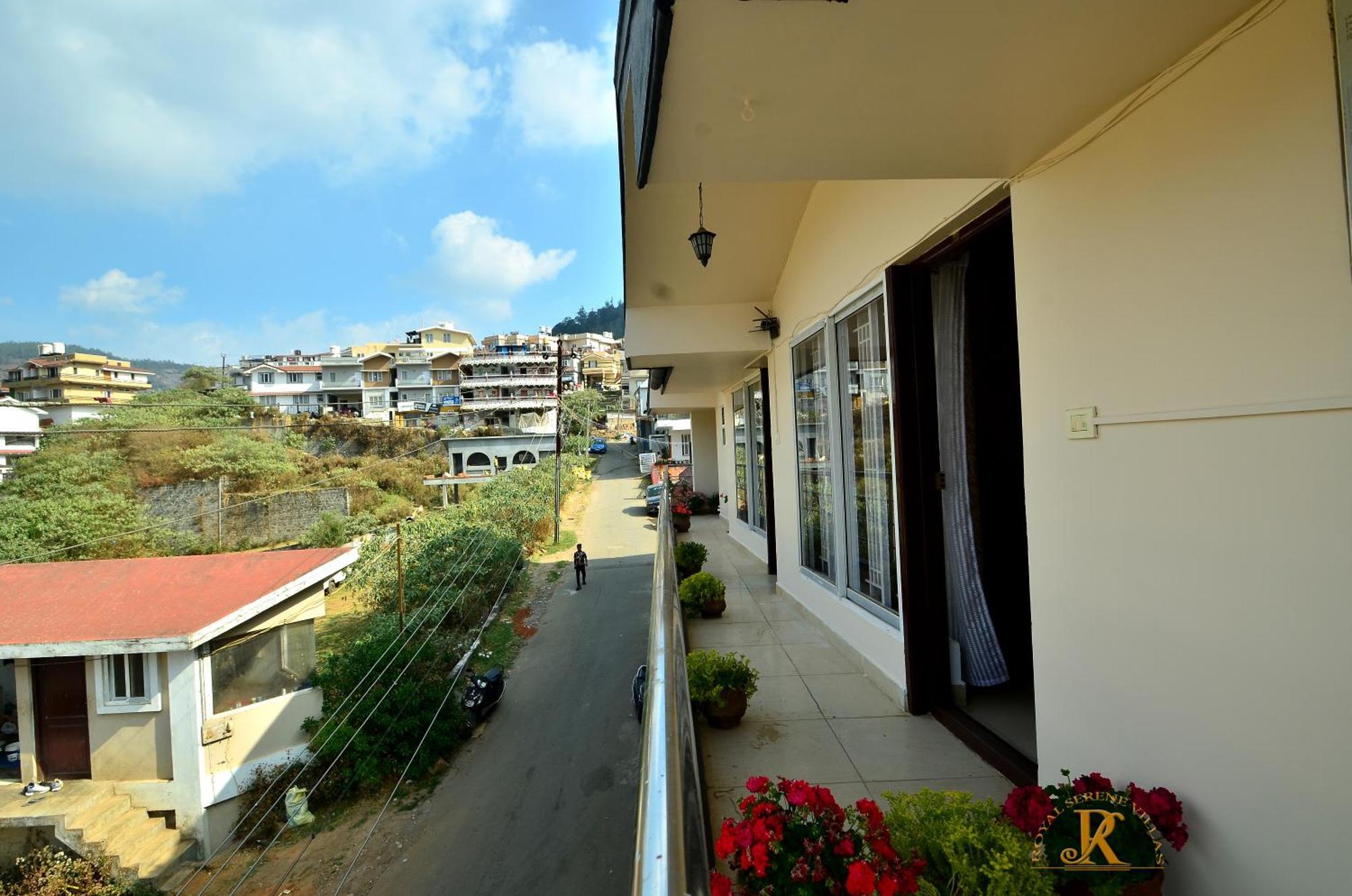 Royal Serene Villas Ooty Buitenkant foto